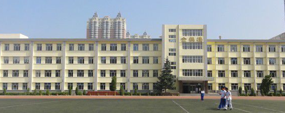 齐齐哈尔第三中学2010—2011学年度八年级上学期期中数学监测试题
