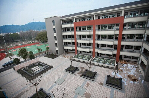 杭州萧山区湘师实验小学